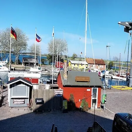 Orther Reede, Fehmarn-orth, Cleaning Included Апартаменты *